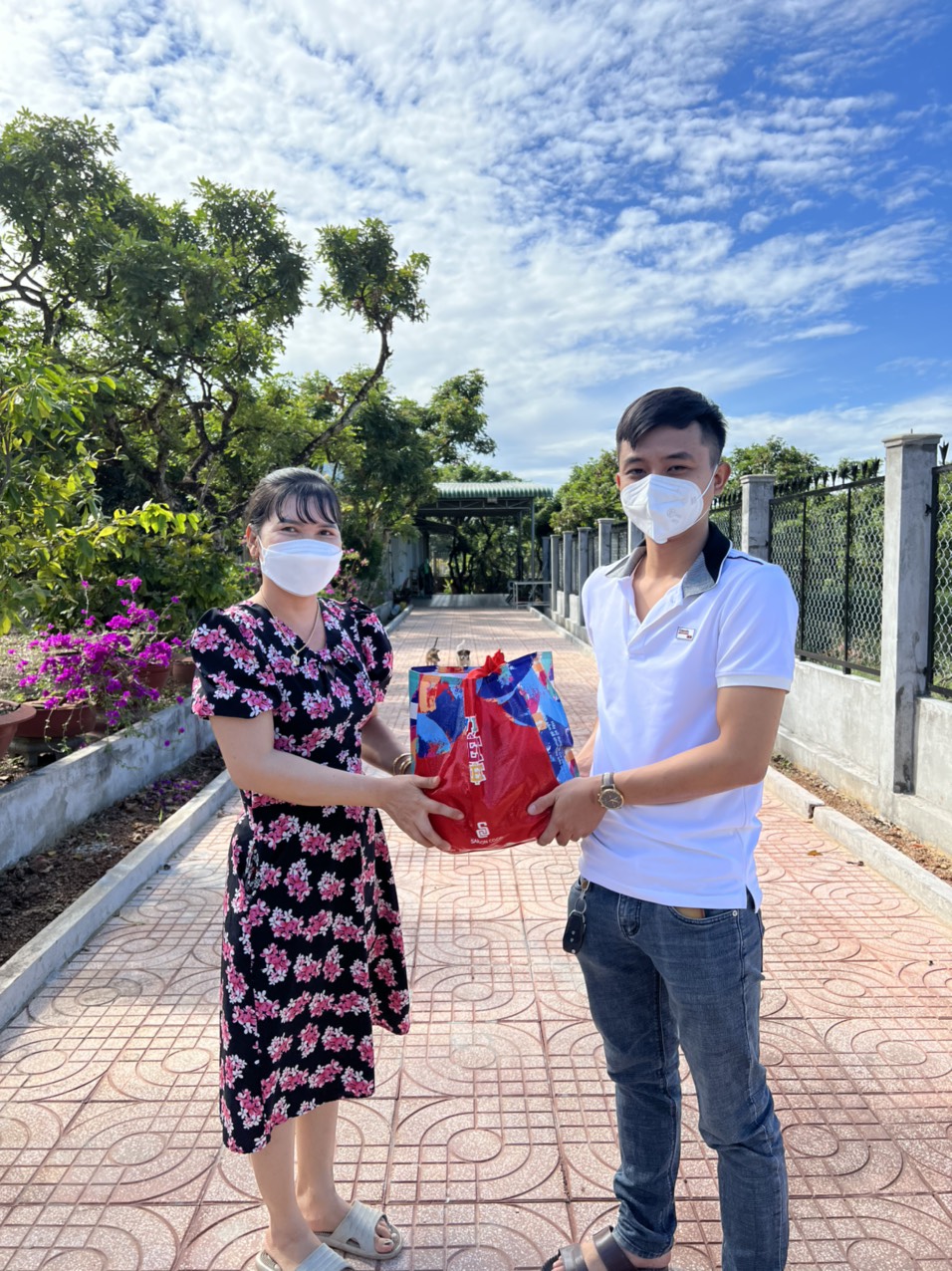 Hoạt động hỗ trợ nông hộ địa bàn khảo nghiệm năm 2022 tại tỉnh Bình Phước