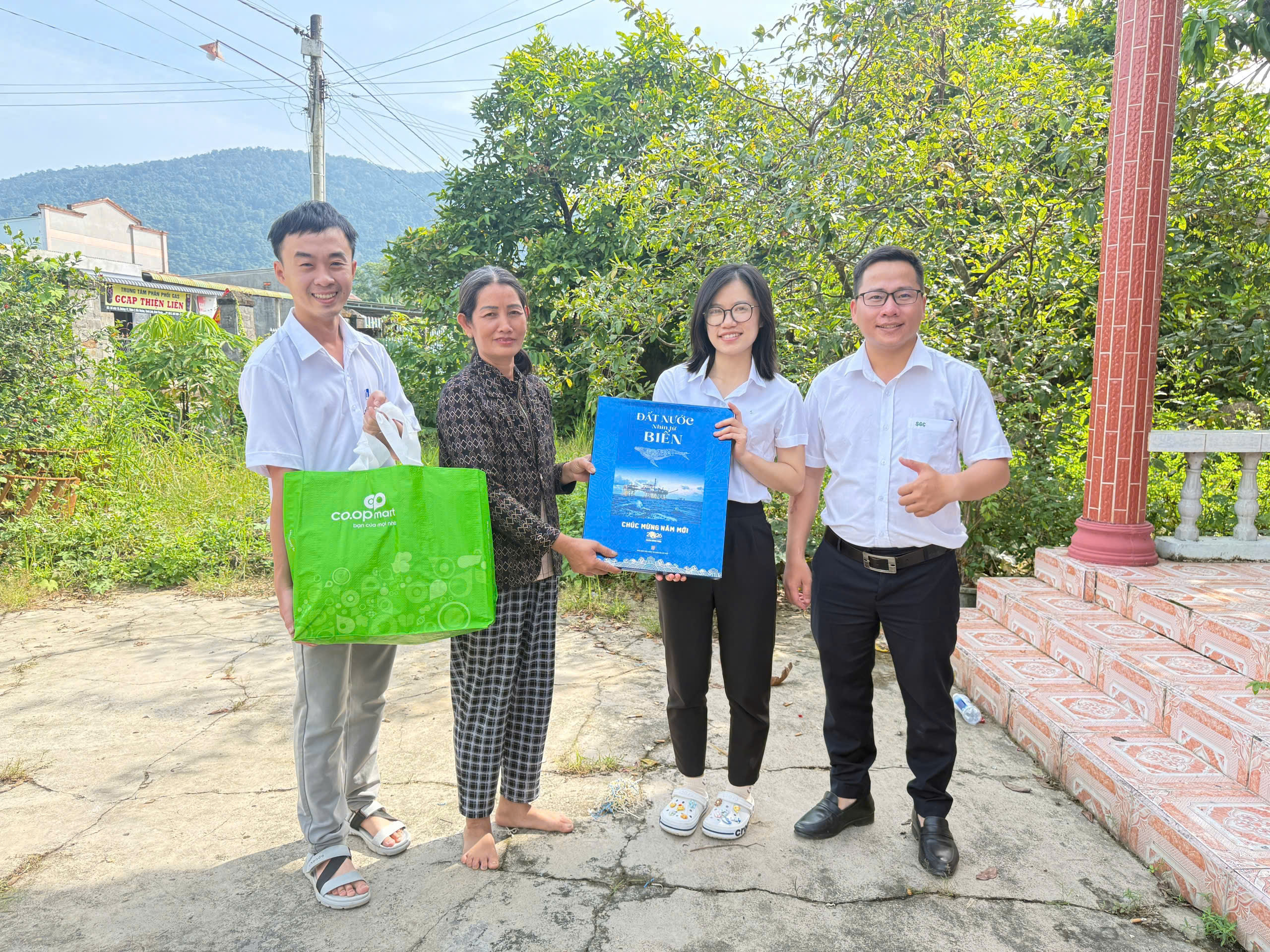 HOẠT ĐỘNG TẶNG QUÀ TẾT 2026 CHO CÁC NÔNG HỘ TẠI BÌNH THUẬN, NINH THUẬN VÀ VŨNG TÀU