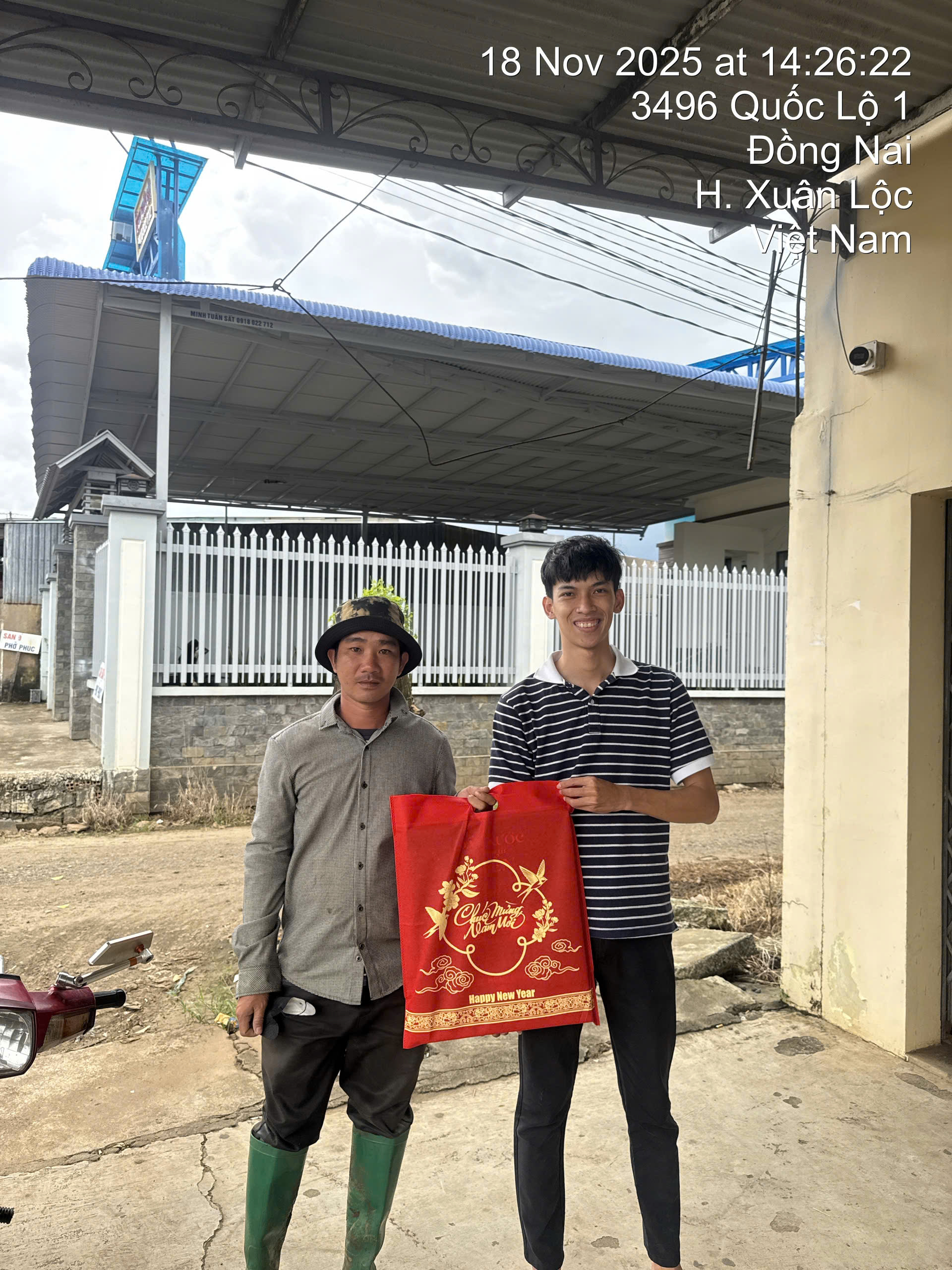 HOẠT ĐỘNG TẶNG QUÀ TẾT 2026 CHO CÁC NÔNG HỘ TẠI ĐỒNG NAI