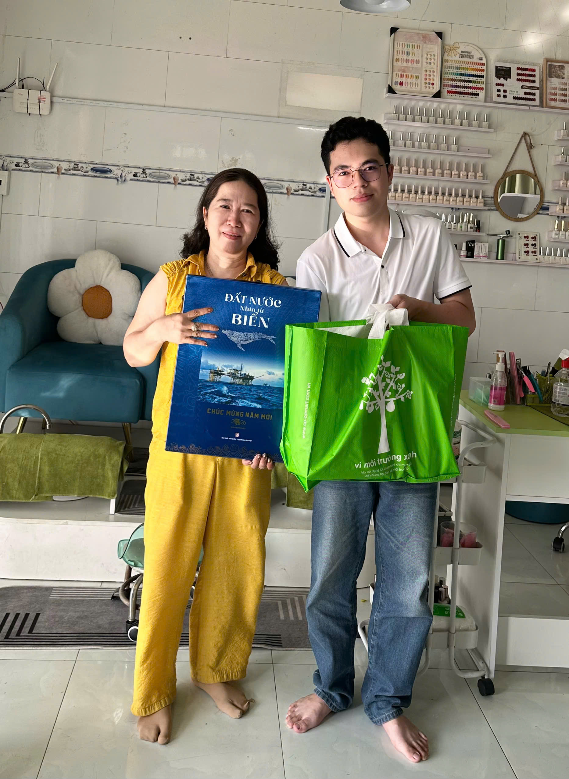 HOẠT ĐỘNG TẶNG QUÀ TẾT 2026 CHO CÁC NÔNG HỘ TẠI TÂY NINH